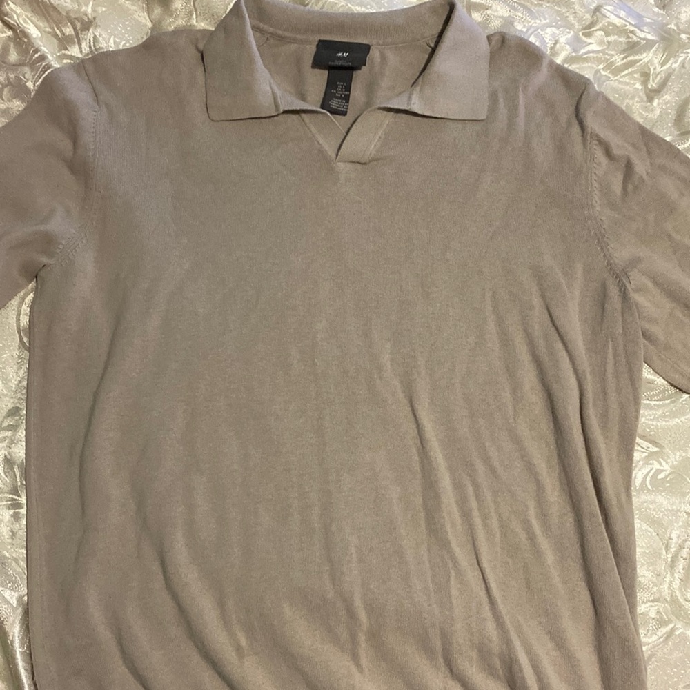 H&M men’s long sleeved collared shirt slimfit